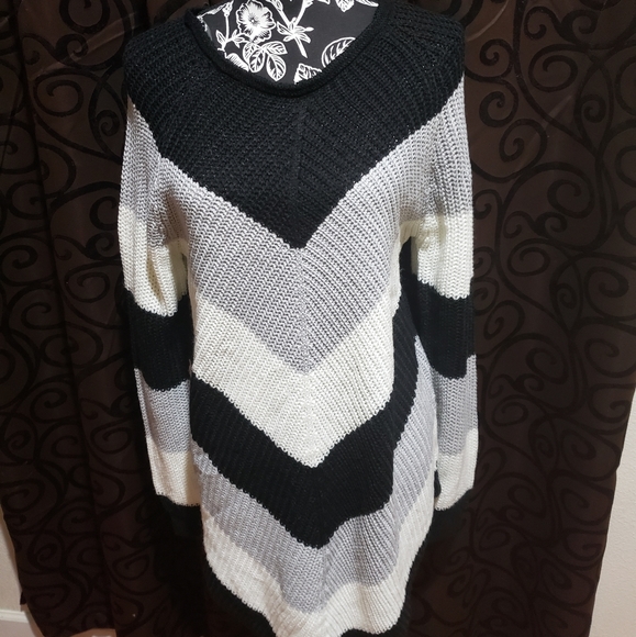 Polly & Esther PO COZY 3 Knitted Sweater - Picture 5 of 5